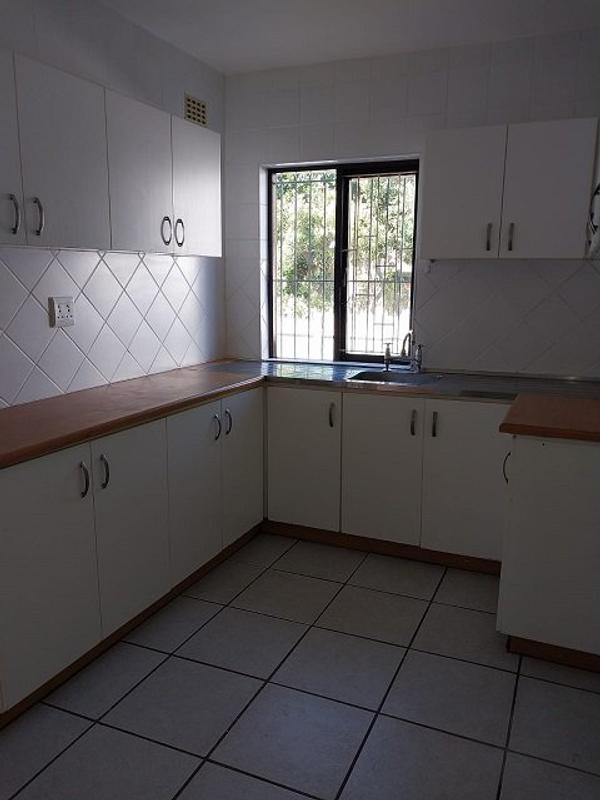 To Let 3 Bedroom Property for Rent in Fish Hoek Western Cape